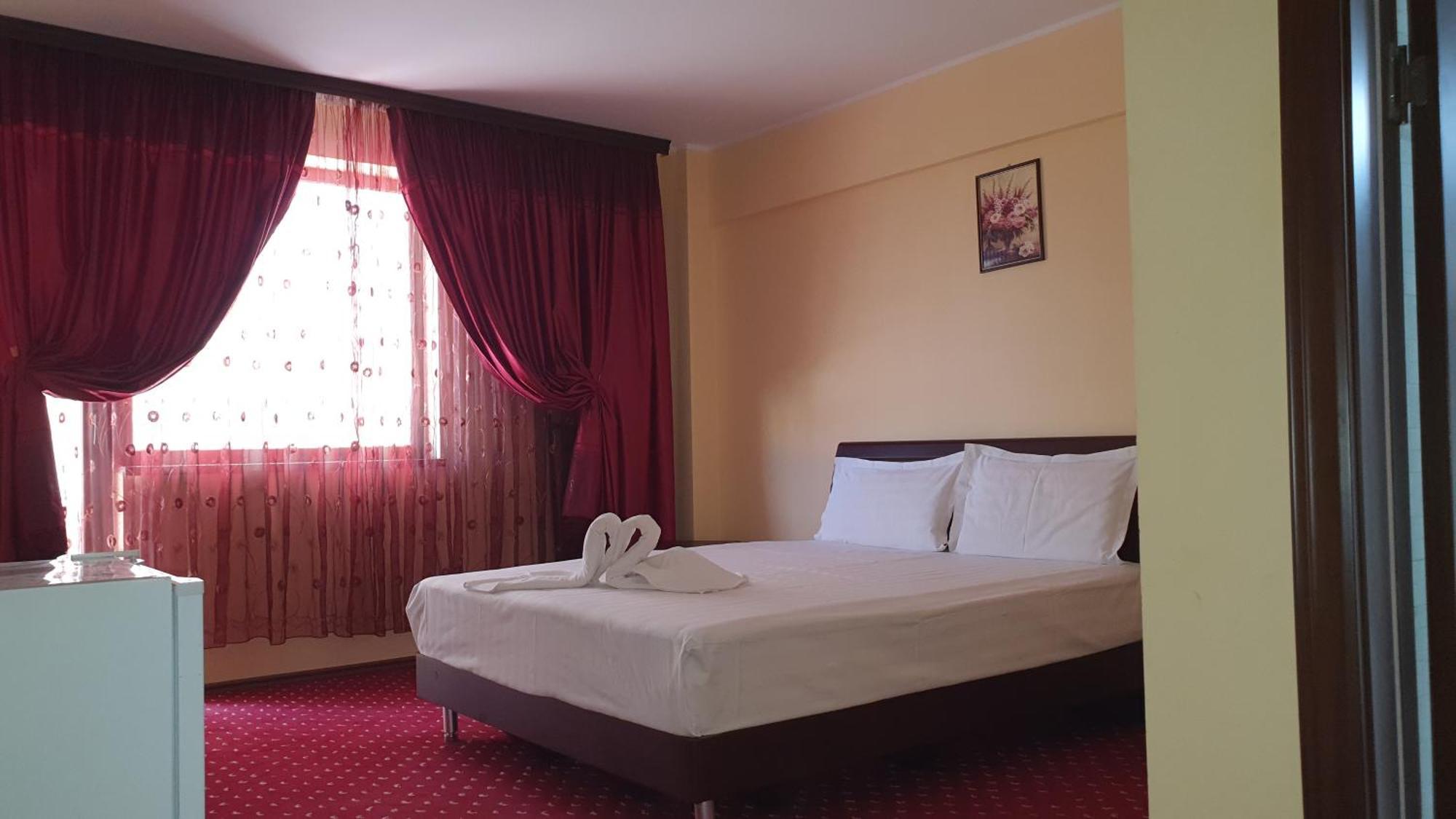 מלון Năvodari Orient Mamaia Nord מראה חיצוני תמונה